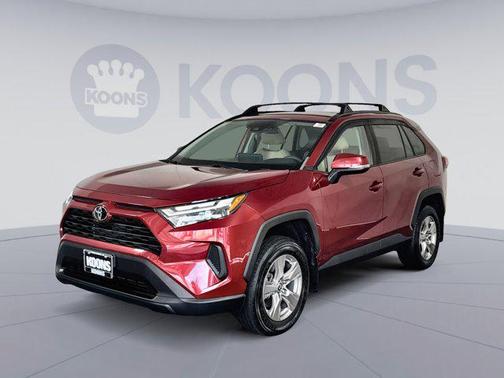 2022 Toyota RAV4 XLE