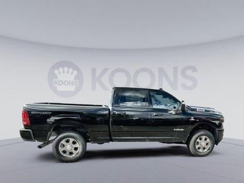 2025 RAM 2500 Big Horn Crew Cab 4x4 6'4' Box
