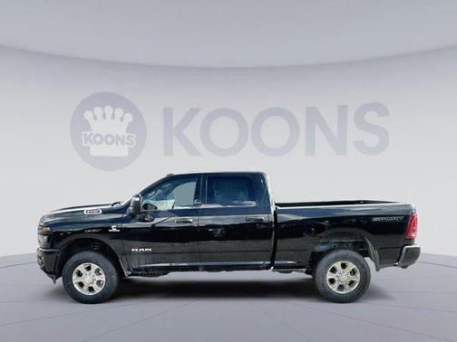 2025 RAM 2500 Big Horn Crew Cab 4x4 6'4' Box