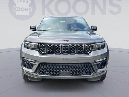 2025 Jeep Grand Cherokee Summit