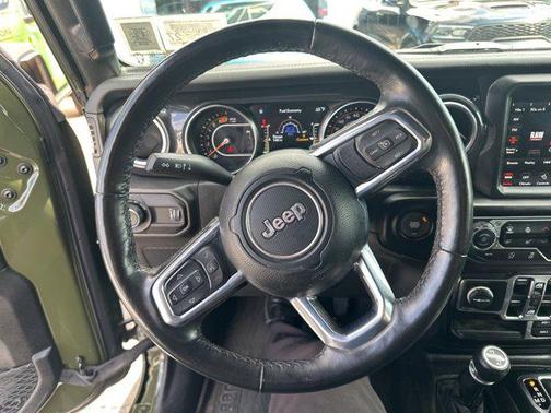 2023 Jeep Wrangler 4-Door Sahara Altitude 4x4