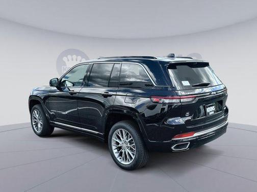 2025 Jeep Grand Cherokee Summit