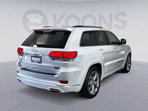 2020 Jeep Grand Cherokee Summit