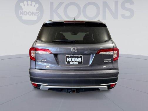 Modern Steel Metallic 2019 Honda Pilot Touring 8-Passenger