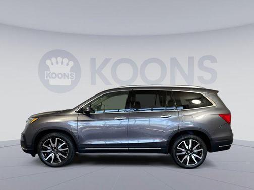 Modern Steel Metallic 2019 Honda Pilot Touring 8-Passenger