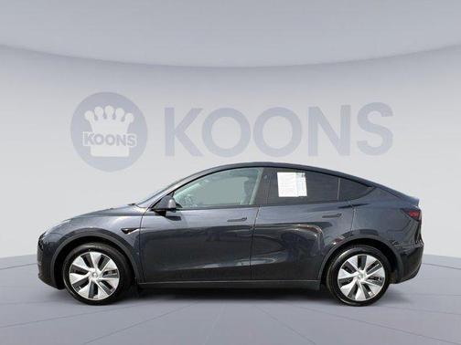2024 Tesla Model Y Long Range Dual Motor All-Wheel Drive