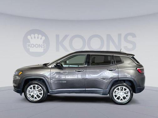 2023 Jeep Compass Latitude Lux
