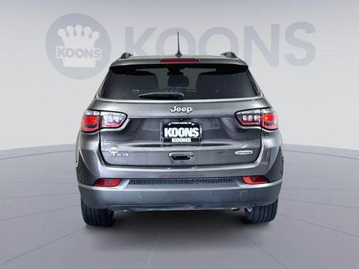 2023 Jeep Compass Latitude Lux