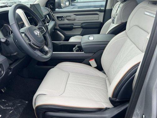 2025 RAM 1500 ST