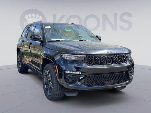 2025 Jeep Grand Cherokee Summit