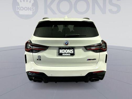 2022 BMW X3 M40i