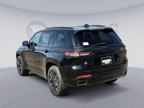 2025 Jeep Grand Cherokee Summit