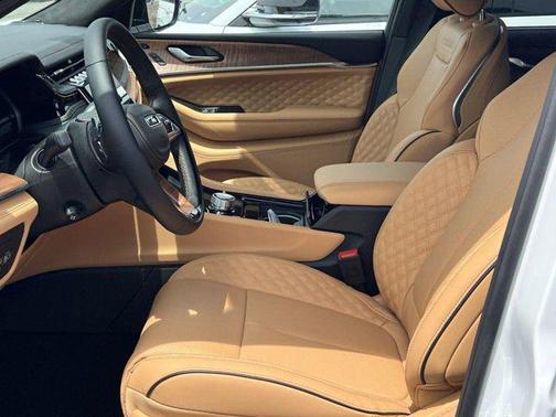 2025 Jeep Grand Cherokee L Summit Reserve