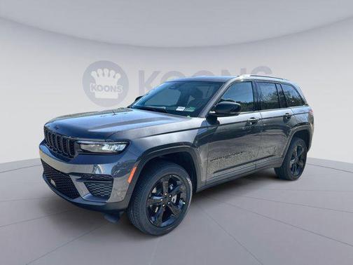 2025 Jeep Grand Cherokee Altitude