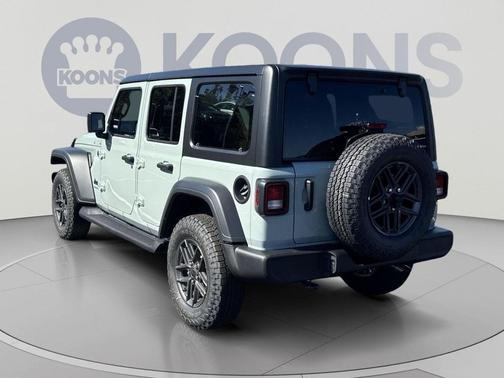 Earl Clearcoat 2027 Jeep Wrangler Sport S