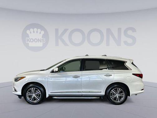 2017 INFINITI QX60 Base