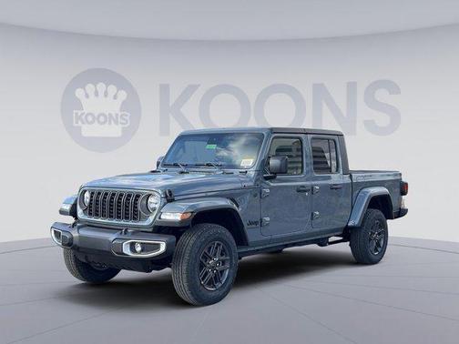 2025 Jeep Gladiator Sport S