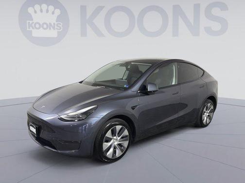 Midnight Silver Metallic 2023 Tesla Model Y Long Range Dual Motor All-Wheel Drive