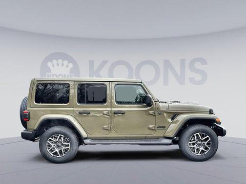 2026 Jeep Wrangler 4-Door Sahara 4x4