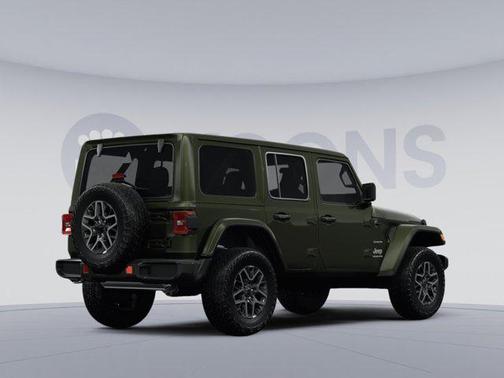 2026 Jeep Wrangler 4-Door Sahara 4x4