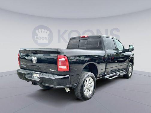 2024 RAM 2500 Laramie Crew Cab 4x4 6'4' Box