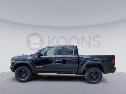 Diamond Black Crystal Pearlcoat 2026 RAM 1500 RHO Crew Cab 4x4 5'7' Box