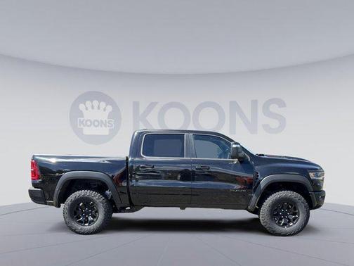 Diamond Black Crystal Pearlcoat 2026 RAM 1500 RHO Crew Cab 4x4 5'7' Box
