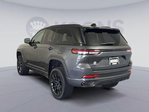 2025 Jeep Grand Cherokee Summit