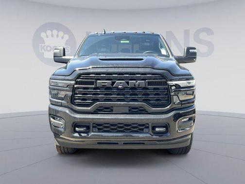 2025 RAM 2500 Limited Mega Cab 4x4 6'4' Box