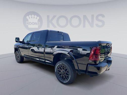 2025 RAM 2500 Limited Mega Cab 4x4 6'4' Box