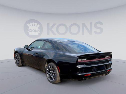Diamond Black Crystal Pearlcoat 2026 Dodge Charger R/T Scat Pack