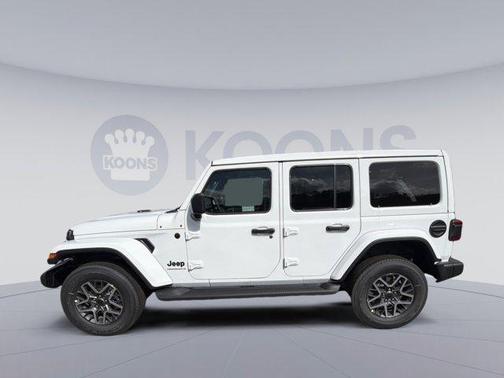 2025 Jeep Wrangler 4-Door Sahara 4x4