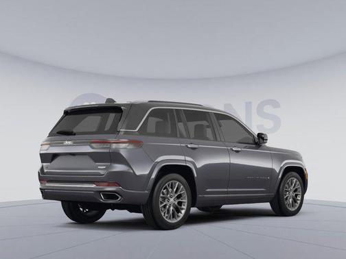 2025 Jeep Grand Cherokee Summit