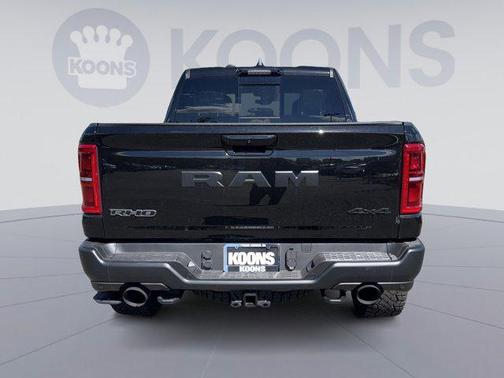 Diamond Black Crystal Pearlcoat 2026 RAM 1500 RHO Crew Cab 4x4 5'7' Box