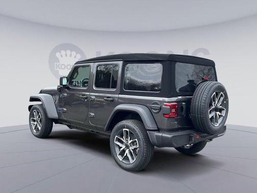 2025 Jeep Wrangler 4xe Sport S