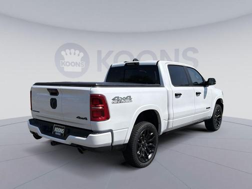 Ivory White Tri-Coat Pearlcoat 2026 RAM 1500 Limited