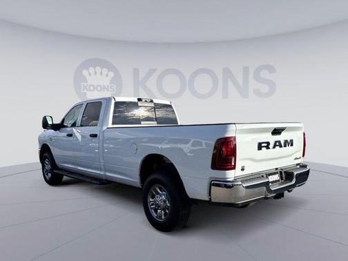 2025 RAM 2500 Tradesman Crew Cab 4x4 8' Box