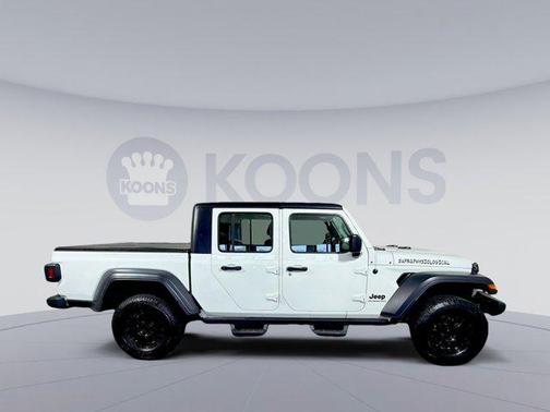 2020 Jeep Gladiator Sport