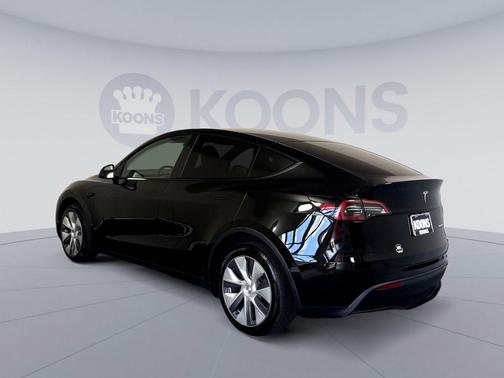 Solid Black 2024 Tesla Model Y Long Range Dual Motor All-Wheel Drive