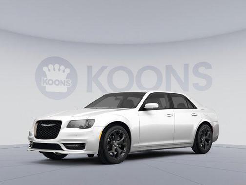 2023 Chrysler 300 C