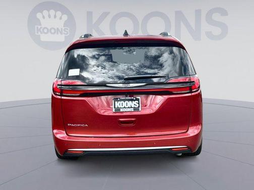 2026 Chrysler Pacifica L