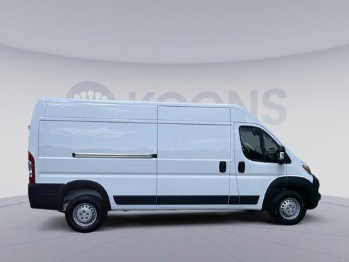 Bright White Clearcoat 2025 RAM ProMaster 2500 Tradesman