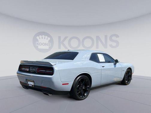 2022 Dodge Challenger R/T