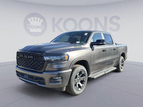 Granite Crystal Metallic Clearcoat 2026 RAM 1500 Big Horn/Lone Star
