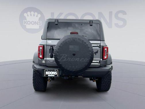 2022 Ford Bronco Badlands