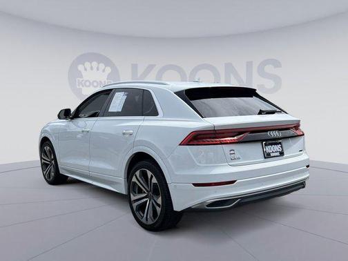 2022 Audi Q8 55 Prestige