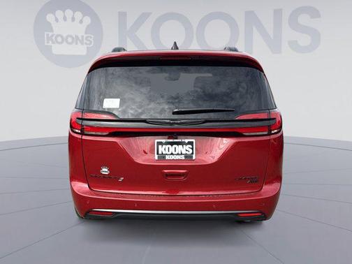 2026 Chrysler Pacifica Limited