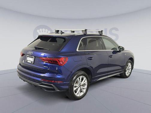 2022 Audi Q3 45 S line Premium