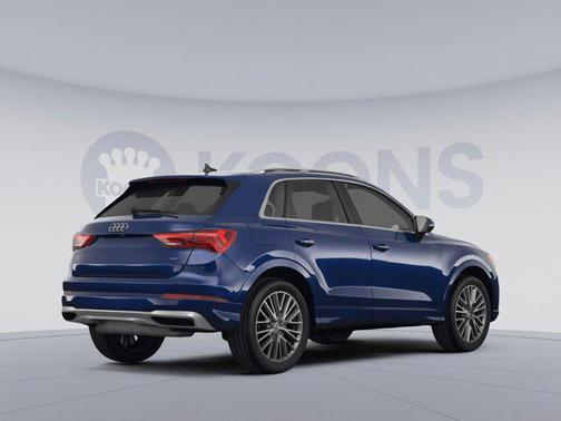 2022 Audi Q3 45 S line Premium