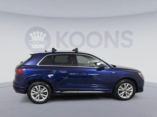2022 Audi Q3 45 S line Premium